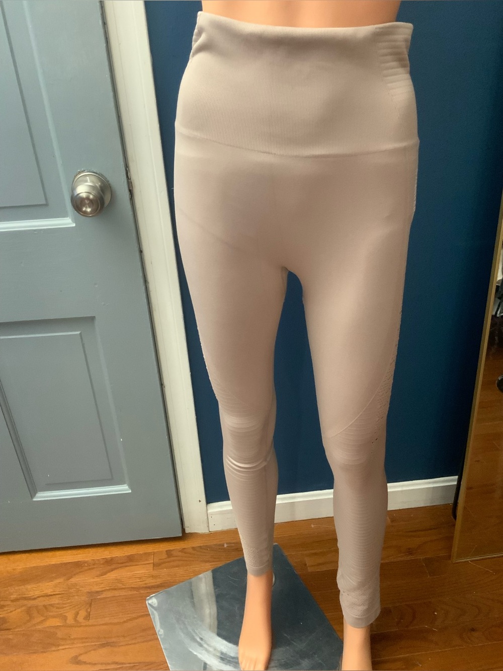 Gymshark High-Waist Seamless Leggings - Taupe